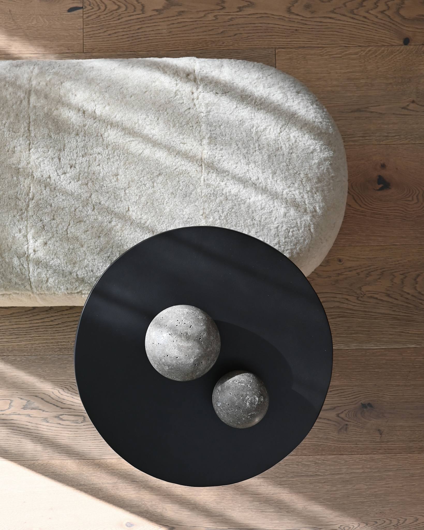 Big Foot Bench (Sandshell Sheepskin) - imagine 4