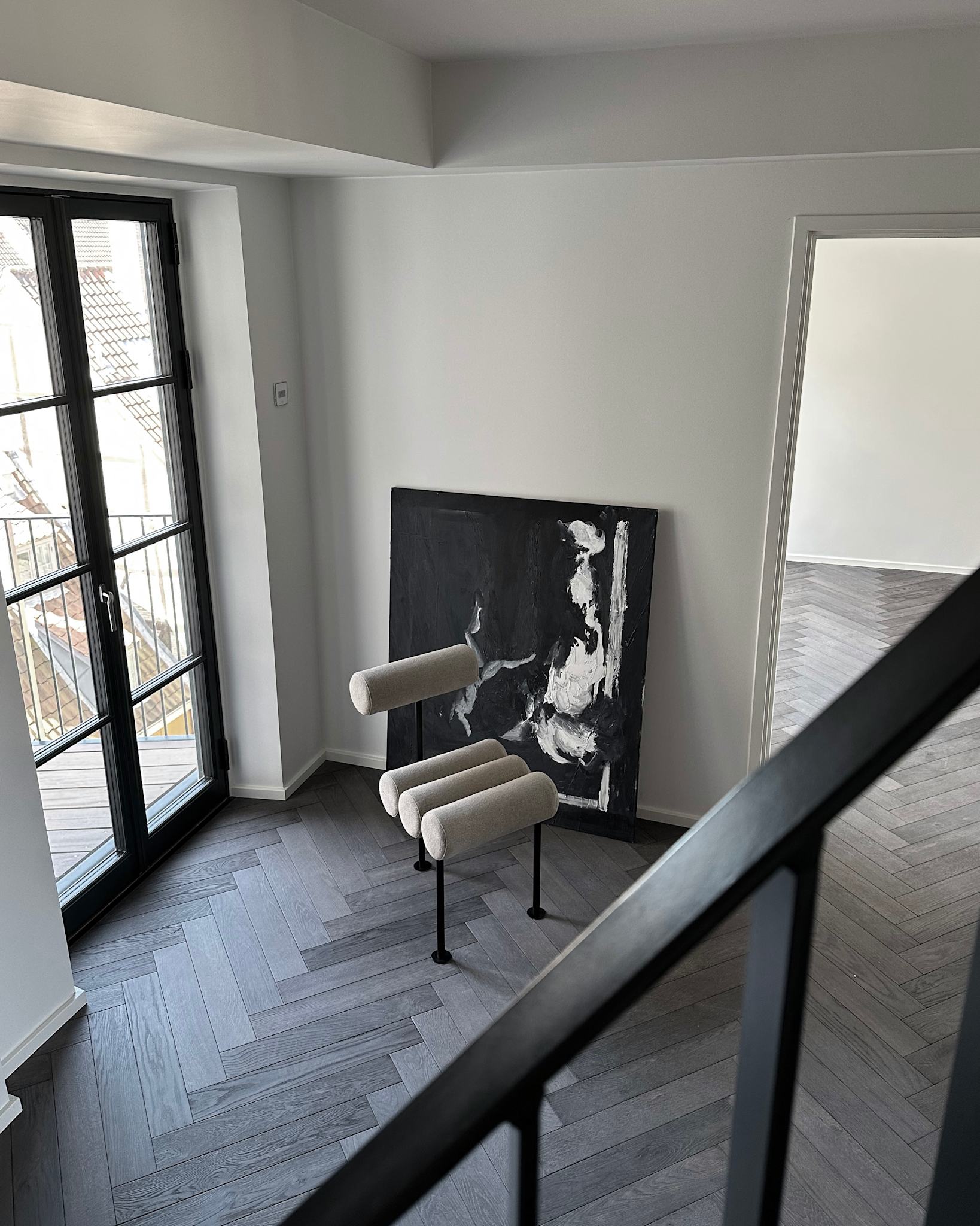 Hiro – Black Frame & Sand Linen - imagine 4