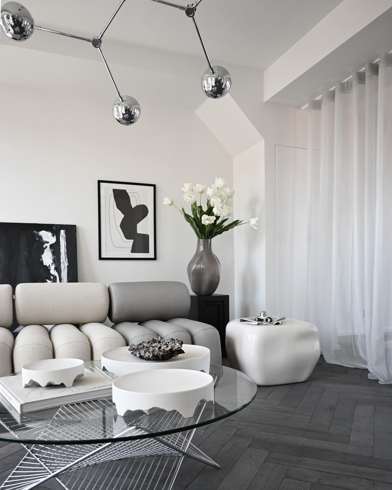 Ishi Coffee Table (Medio High Glaze Birch) - imagine 4